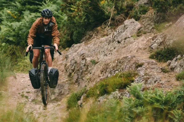 Tailfin Mini Panniers vs Ortlieb Fork Packs