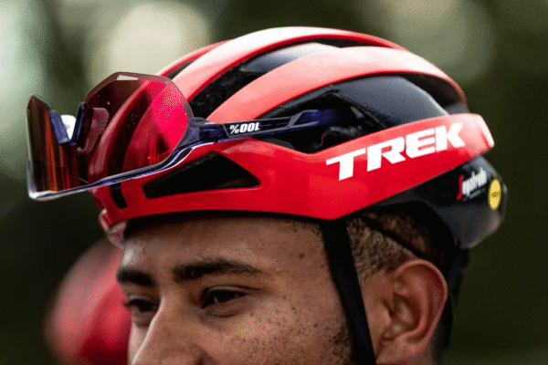 Trek Velocis MIPS Helmet Review: Aero Meets All-Round Performance for Serious Cyclists Trek Velocis MIPS Helmet