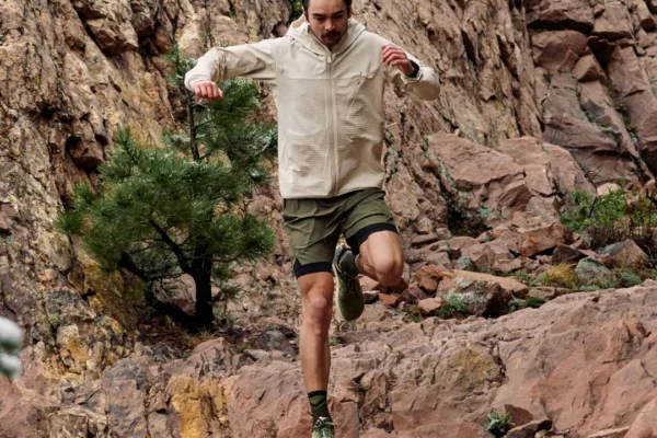 Altra Lone Peak 9+