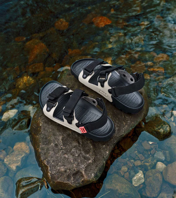Restrap Quoc x Sandal