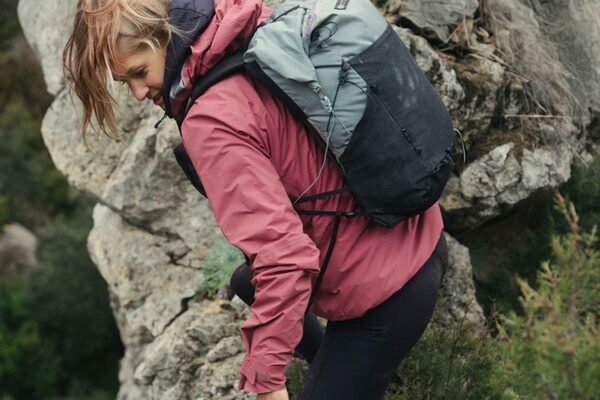 Gossamer Gear Grit 28L Fastpack Review – Ultralight Speed Meets Smart Storage Gossamer Gear Grit 28L Fastpack