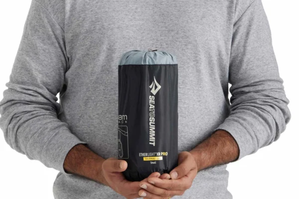 Sea to Summit Ether Light XR PRO Insulated Air Sleeping Mat Review: Four-Season Comfort Without Compromise Sea to Summit Ether Light XR PRO