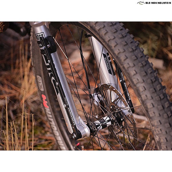 Old Man Mountain Axle Pack