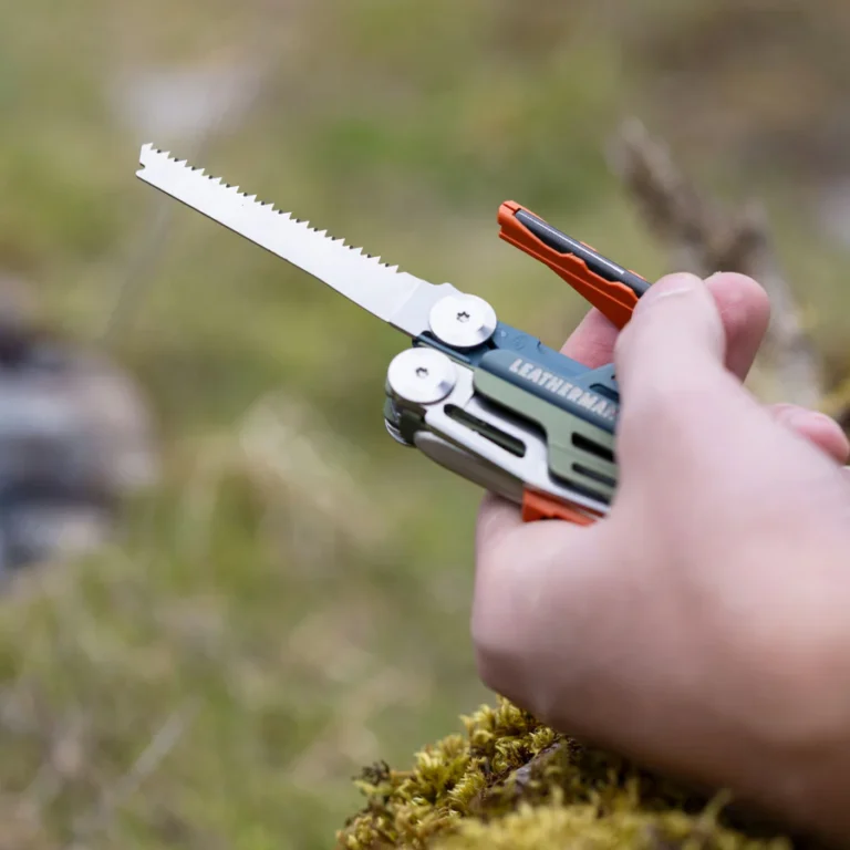 Leatherman Signal multi-tool