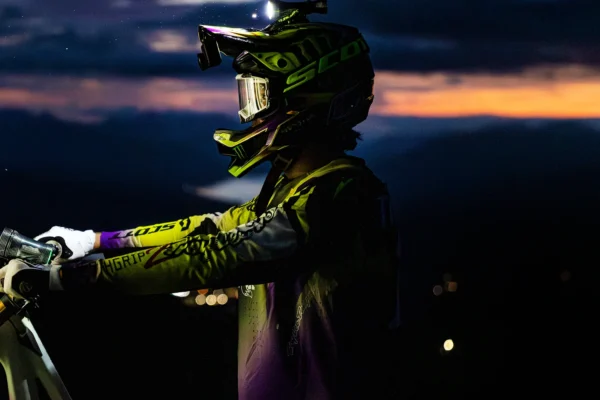 Exposure Zenith MK4 Front Bike Light Review: Helmet-Mounted Power for Night Trail Dominance Exposure Zenith MK4